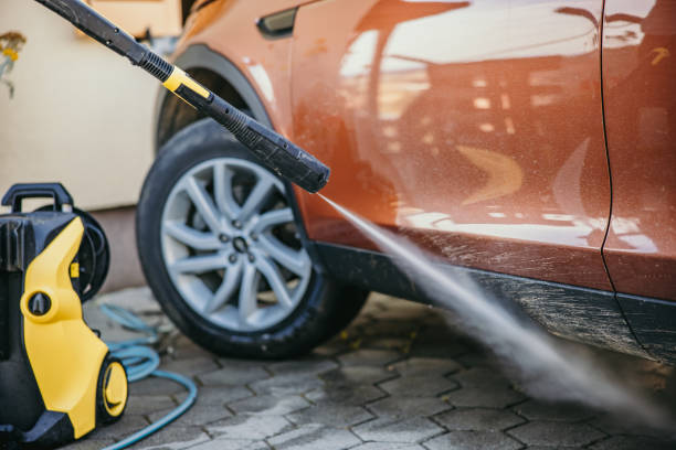 Best Affordable Pressure Washing  in East Moline, IL