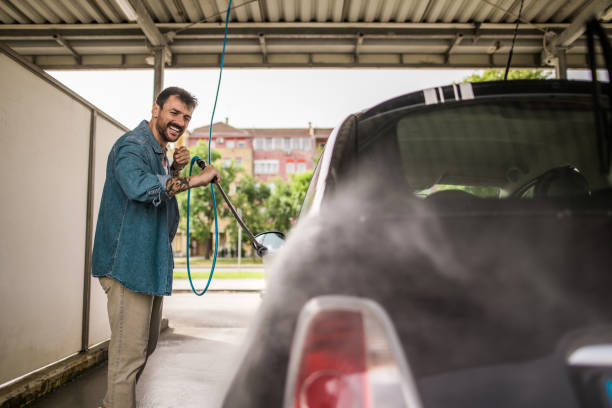 Best Garage Pressure Washing  in East Moline, IL